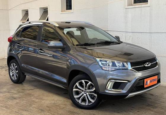 CAOA CHERY TIGGO 2 1.5 MPFI 16V FLEX LOOK 4P AUTOMÁTICO